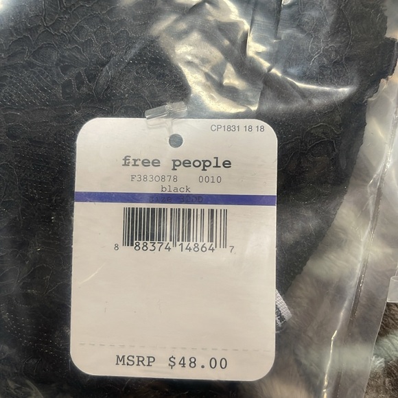 FREE PEOPLE Bra Scalloped Lace Plunge Underwire DD Cup Sizes New - Picture 3 of 3